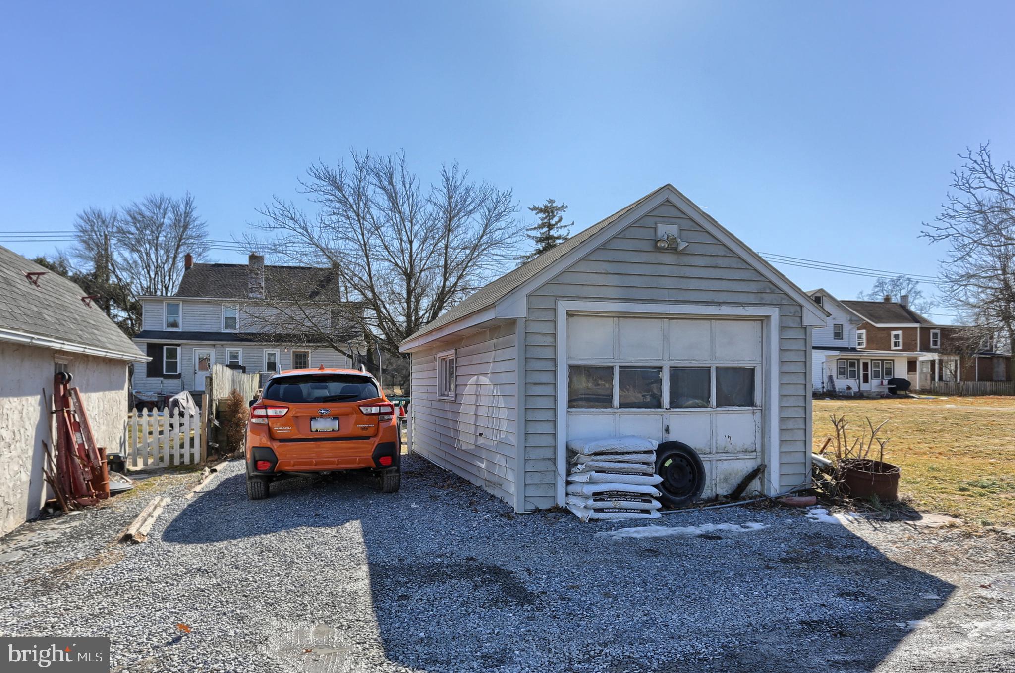 921 Turnpike Road Elizabethtown, PA 17022 - Photo 23 of 31 Garage and Off Street Parking