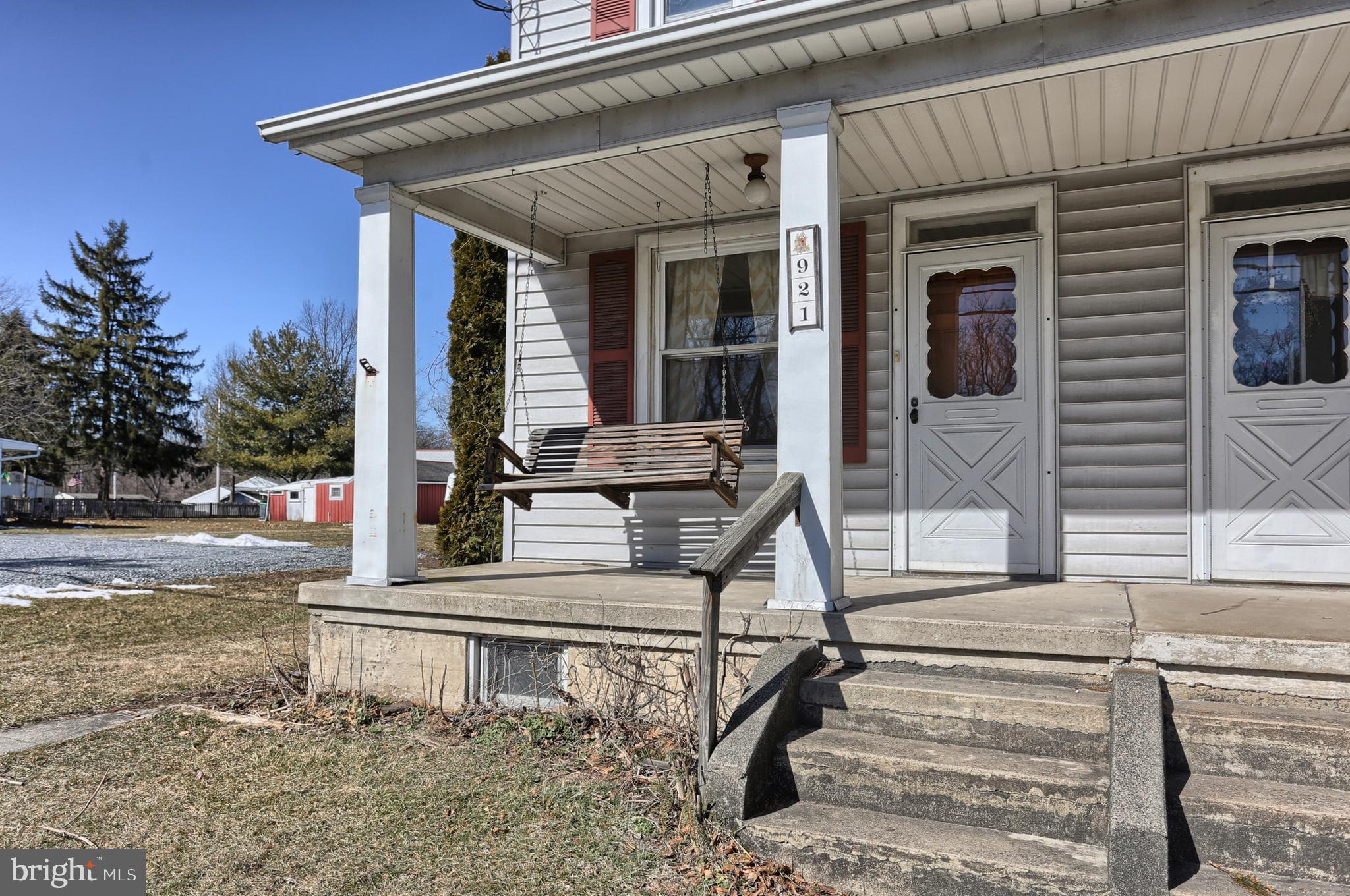 921 Turnpike Road Elizabethtown, PA 17022 - Photo 4 of 31 Gallery Image 4