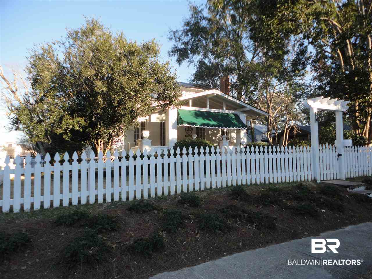 51 South Church Street Fairhope, AL 36532 - Photo 3 of 27 Front View