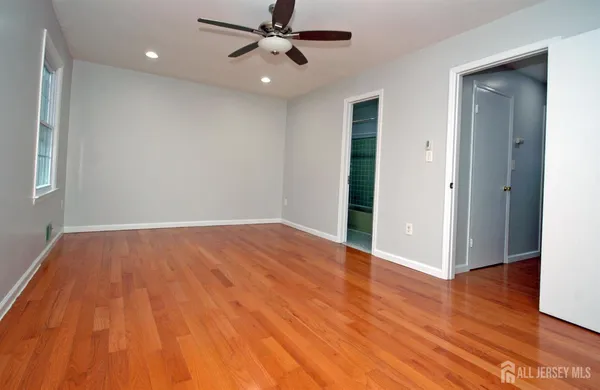 $3,000 | 4 White Oaks Drive, Sayreville, NJ 08872