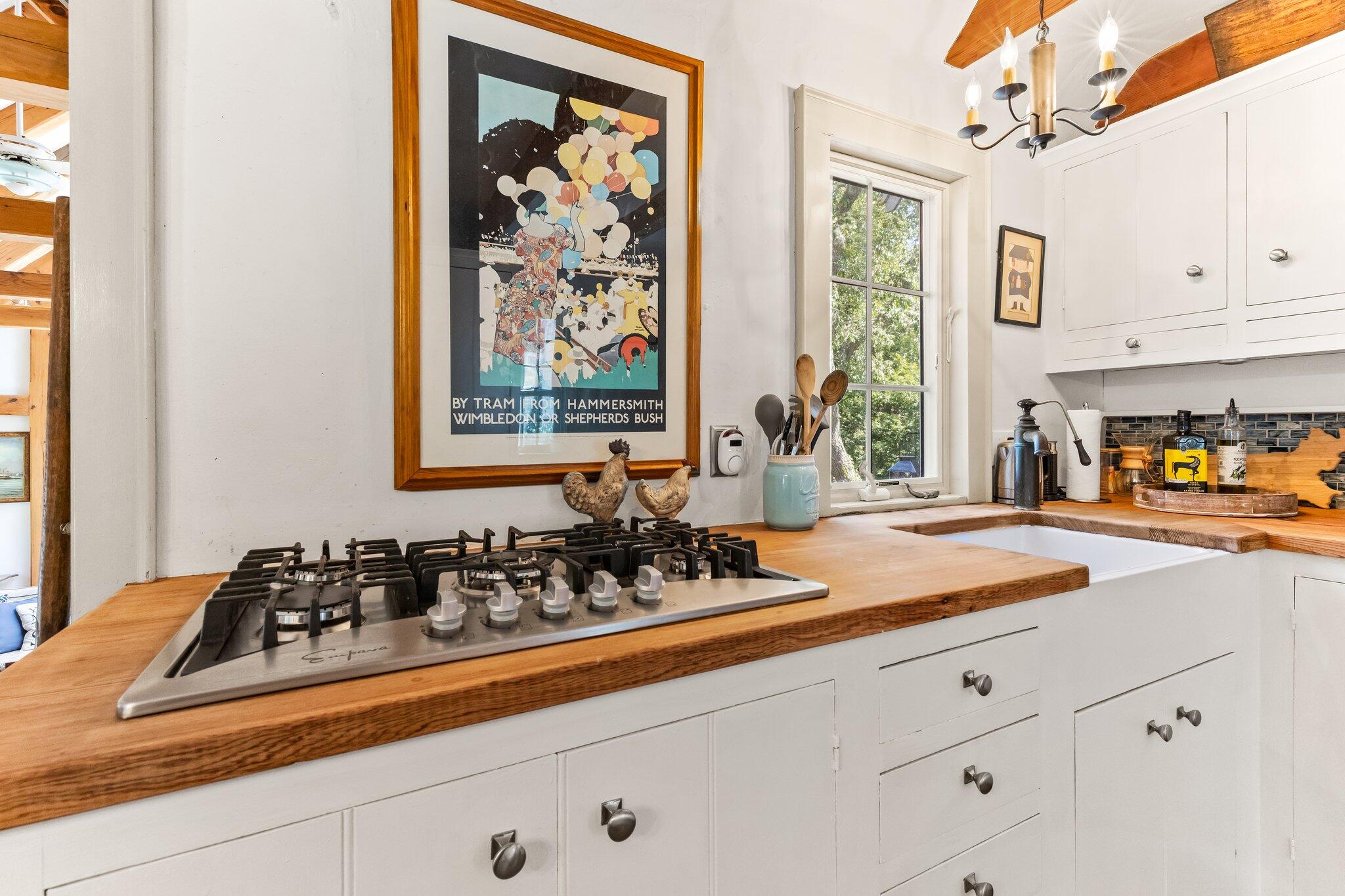 539 South Orleans Road Orleans, MA 02653 - Photo 12 of 55 Eat in kitchen
