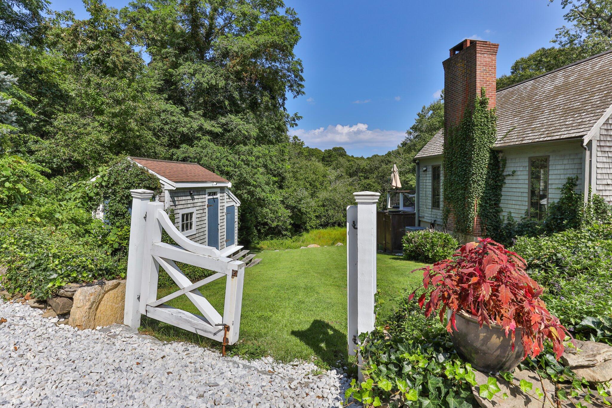 539 South Orleans Road Orleans, MA 02653 - Photo 51 of 55 Side yard
