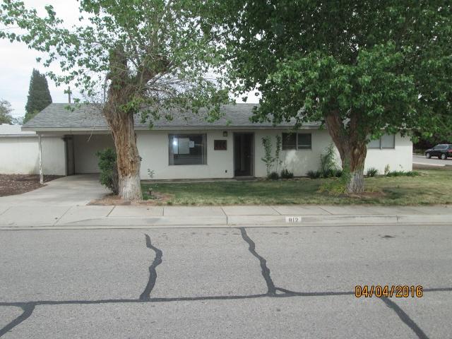 812 North 1700th Street East St. George, UT 84770 - Photo 1 of 1 FRONT VIEW
