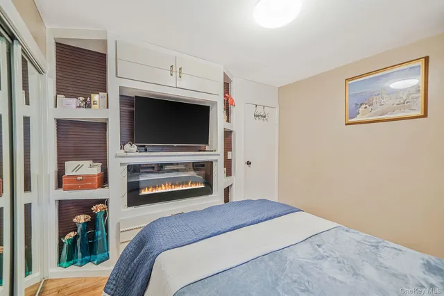 $489,999 | 307 Jefferson Drive, Mastic Beach, NY 11951