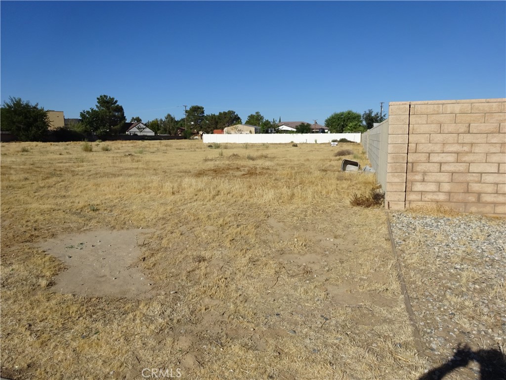 15 15th Lancaster, CA 93535 - Photo 13 of 20 Gallery Image 13