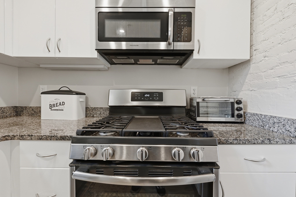 28 Adams Street, Unit 106 Worcester, MA 01604 - Photo 12 of 28