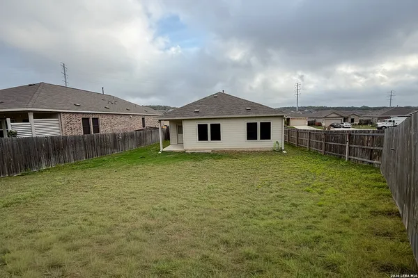 $2,095 | 31927 Native Sun Road, Bulverde, TX 78163