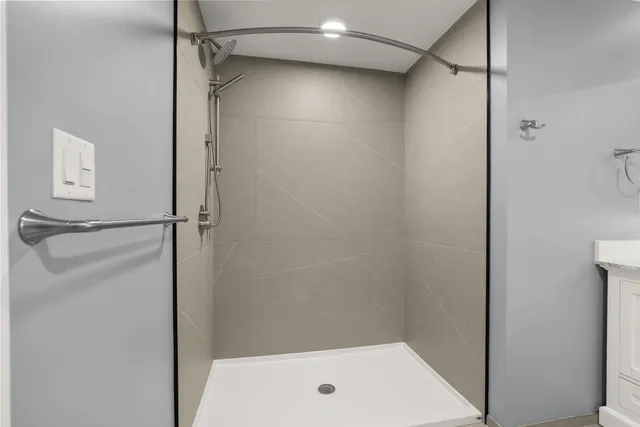 $3,200 | 99 Foundry Place, Unit 412, Portsmouth, NH 03801