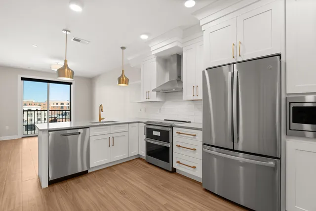 $3,200 | 99 Foundry Place, Unit 412, Portsmouth, NH 03801