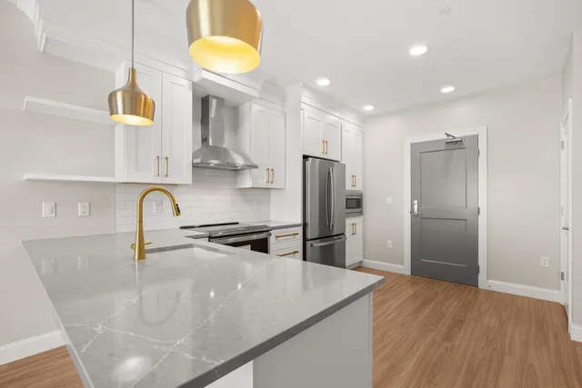 $3,200 | 99 Foundry Place, Unit 412, Portsmouth, NH 03801