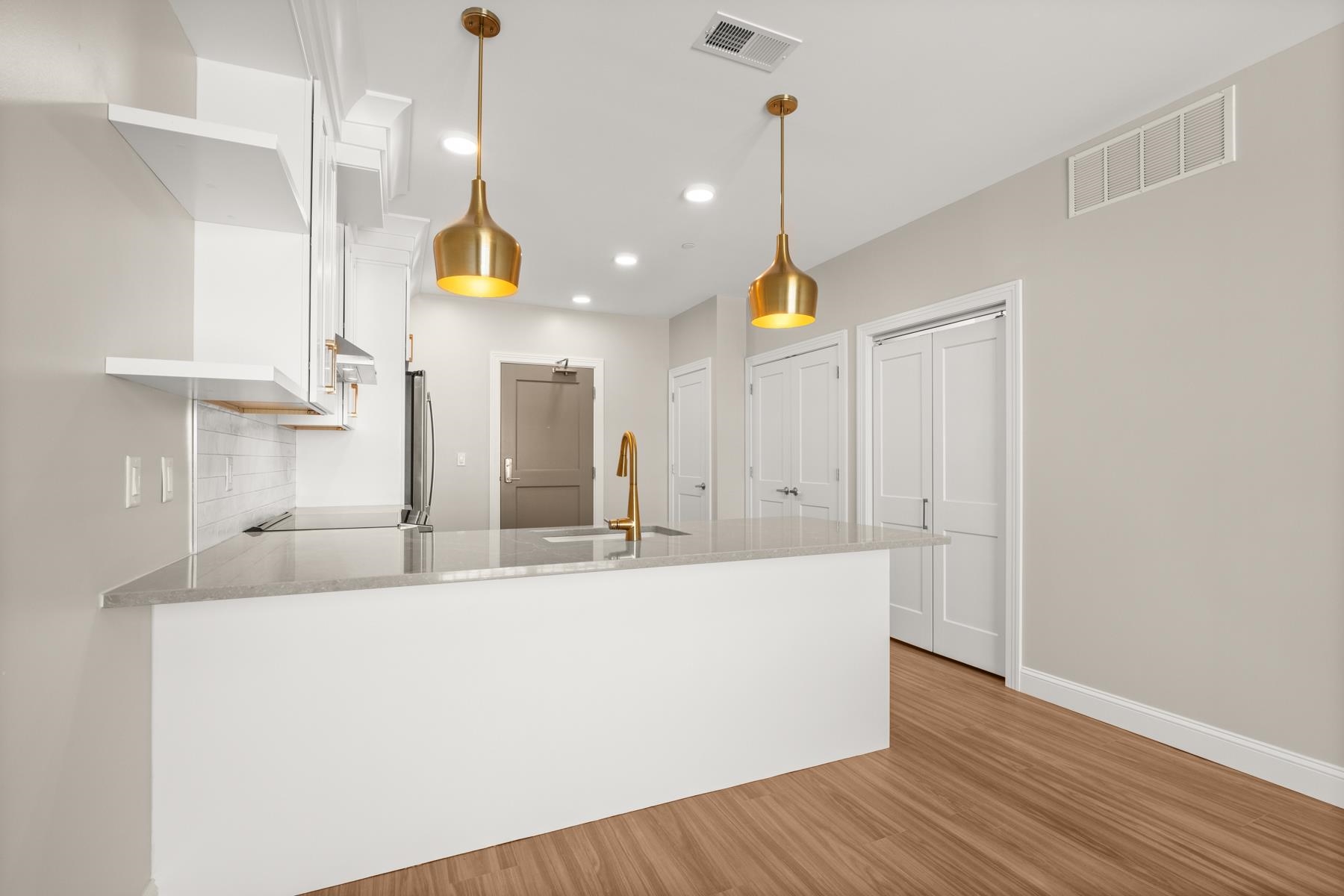 99 Foundry Place, Unit 412 Portsmouth, NH 03801 - Photo 6 of 31