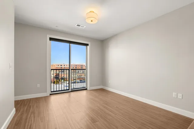 $3,200 | 99 Foundry Place, Unit 412, Portsmouth, NH 03801