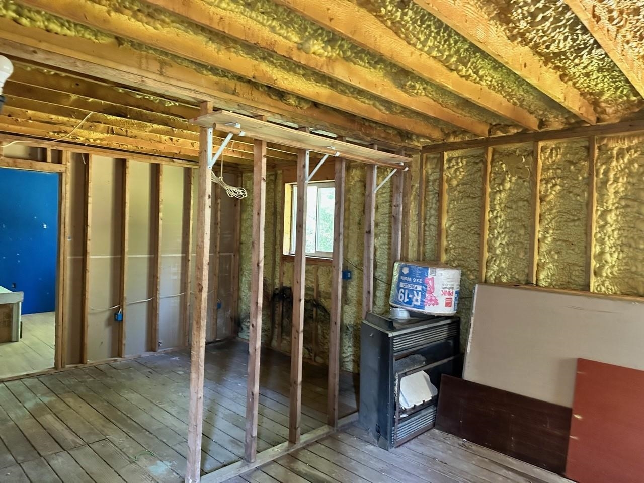 44 Mast Road Epping, NH 03042 - Photo 15 of 18