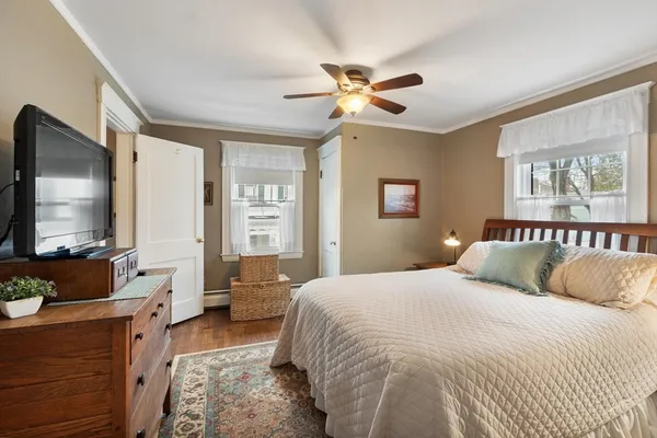 $889,000 | 17 Carisbrooke Street, Andover, MA 01810