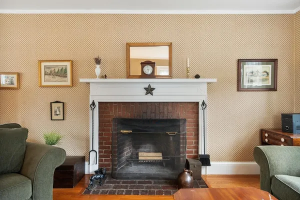 $889,000 | 17 Carisbrooke Street, Andover, MA 01810