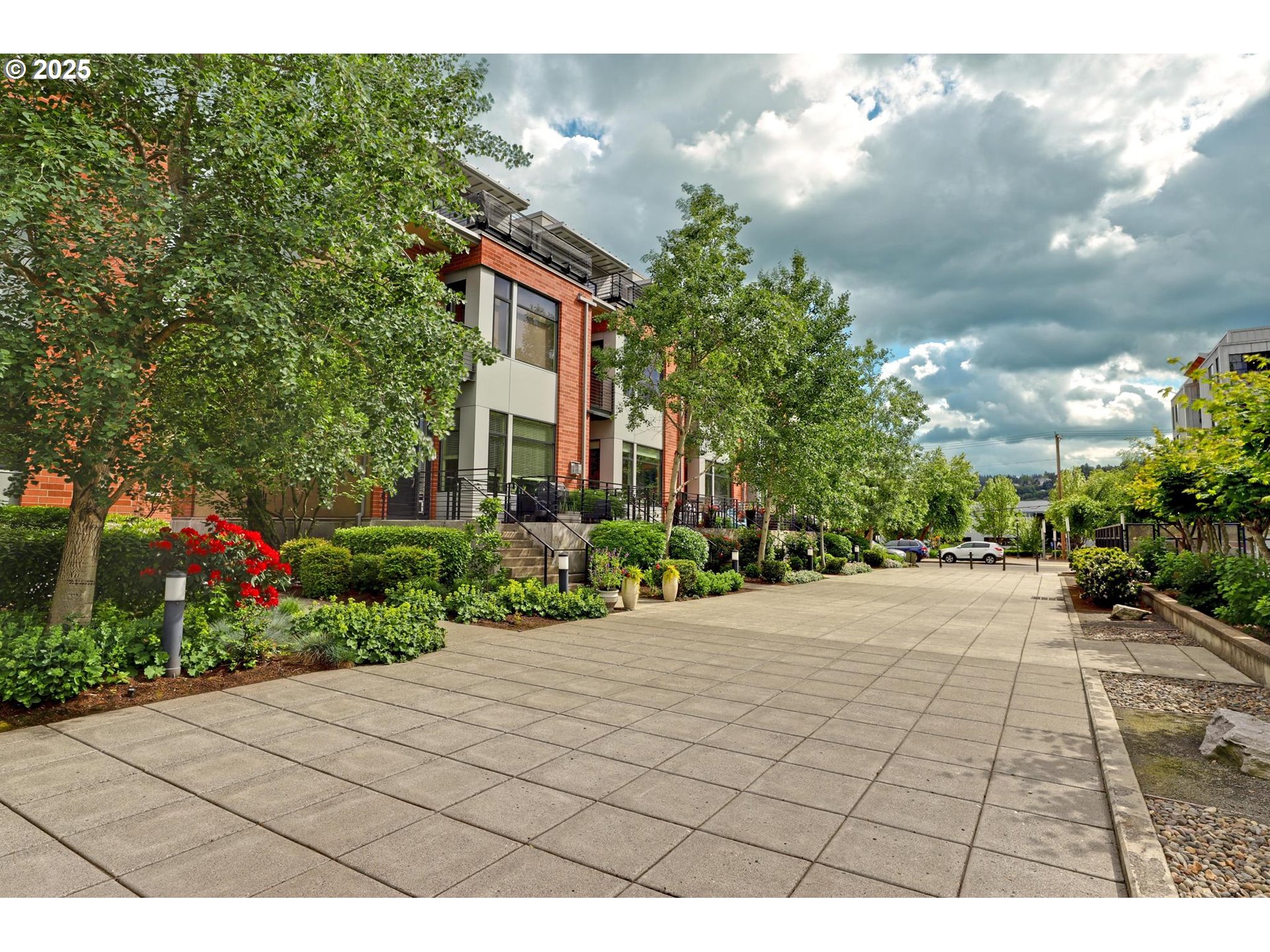 1746 Northwest Riverscape Street Portland, OR 97209 - Photo 31 of 36 Gallery Image 31