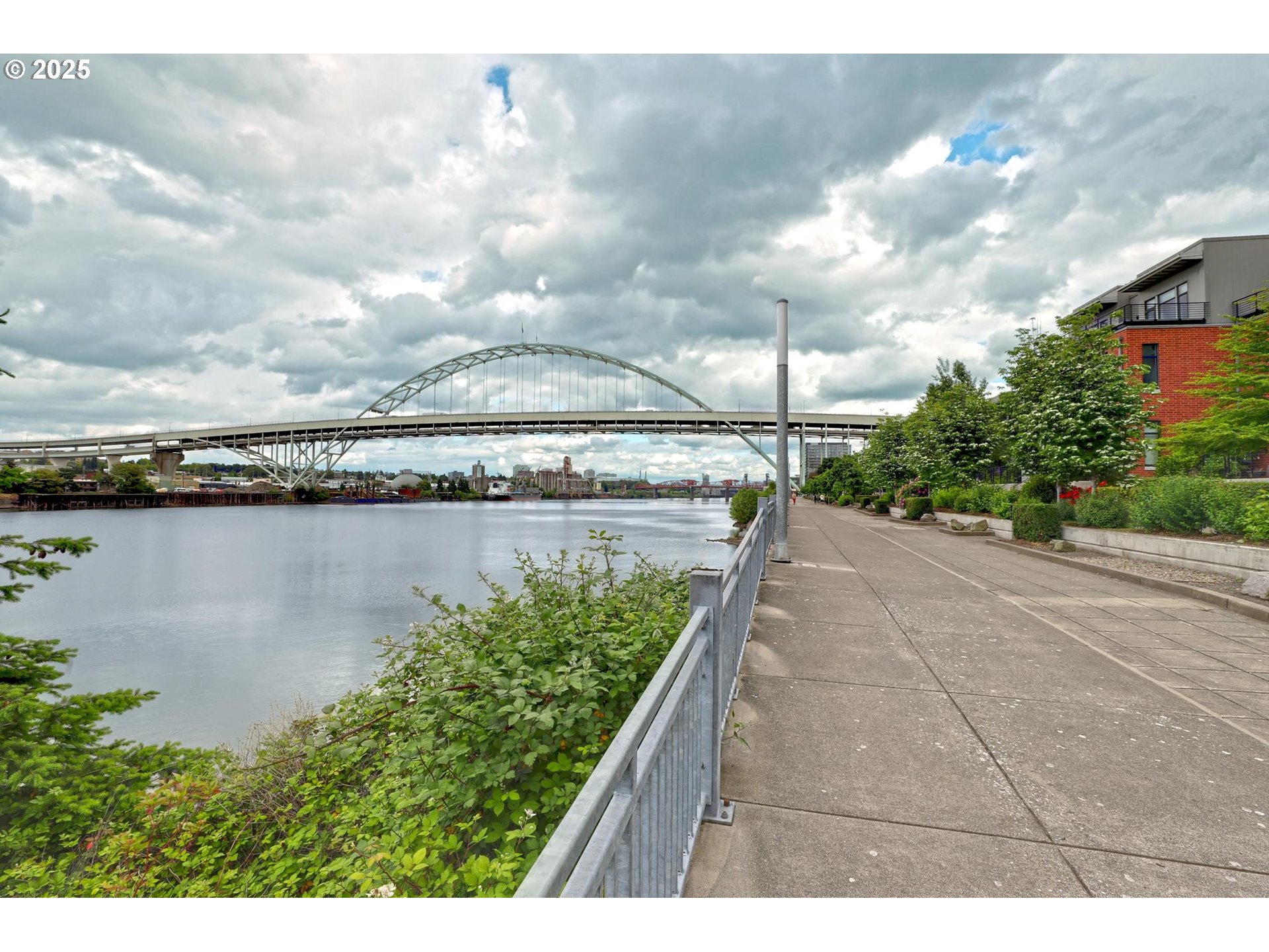 1746 Northwest Riverscape Street Portland, OR 97209 - Photo 36 of 36 Gallery Image 36