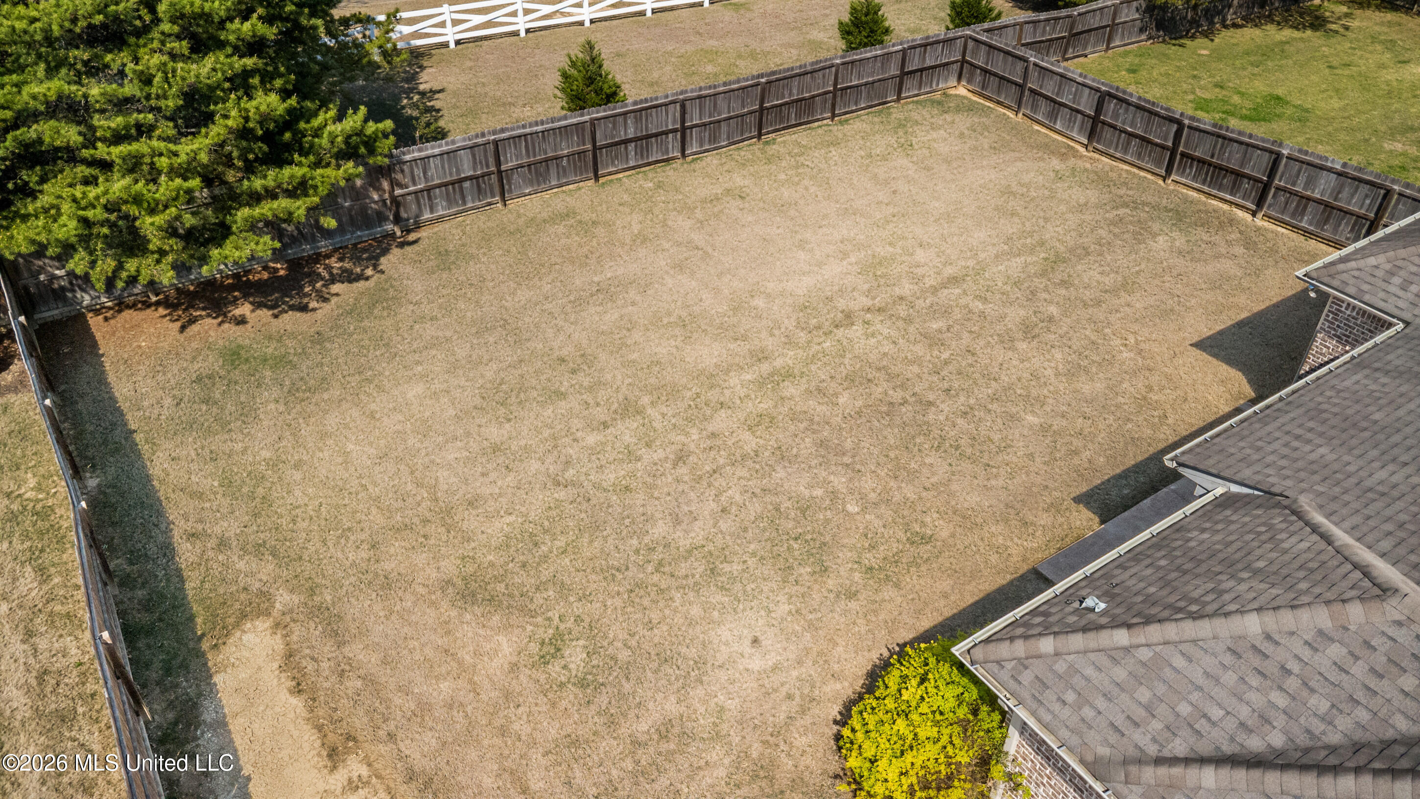 2120 Jefferson Parkway Hernando, MS 38632 - Photo 27 of 35 33_dji_0034_print