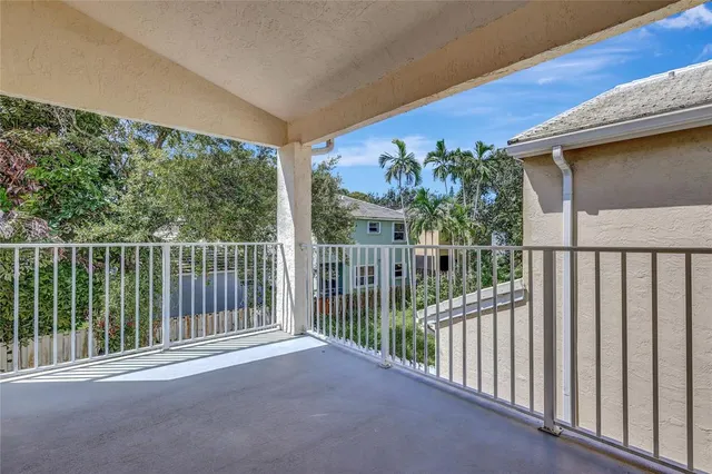 $639,999 | 9963 Northwest 2nd Court, Plantation, FL 33324