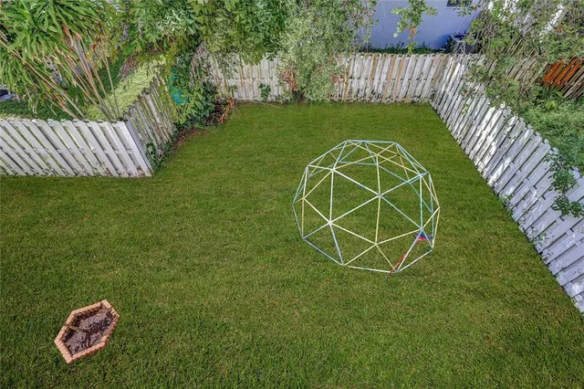 $639,999 | 9963 Northwest 2nd Court, Plantation, FL 33324