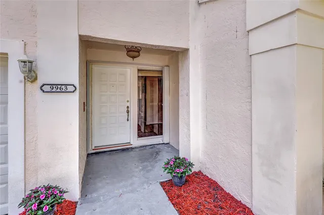 $639,999 | 9963 Northwest 2nd Court, Plantation, FL 33324