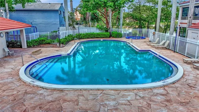 $639,999 | 9963 Northwest 2nd Court, Plantation, FL 33324