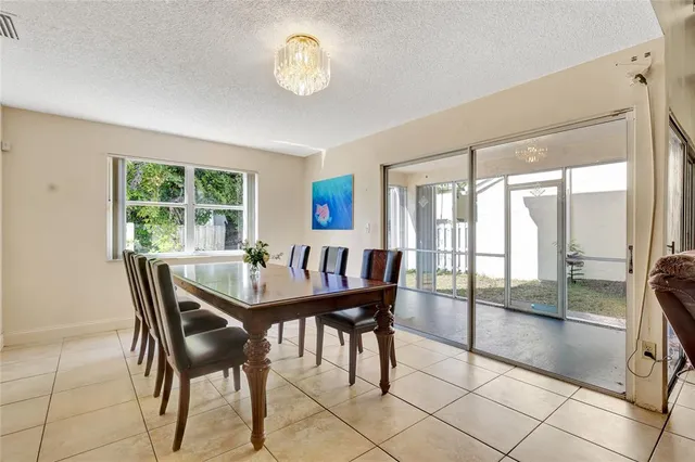 $639,999 | 9963 Northwest 2nd Court, Plantation, FL 33324