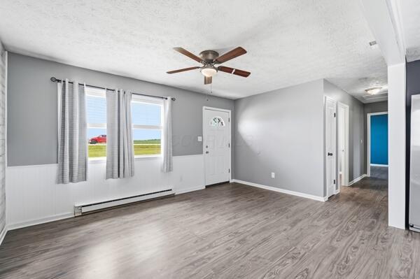 9020 State Rte 207 Mount Sterling, OH 43143 - Photo 10 of 35 family room