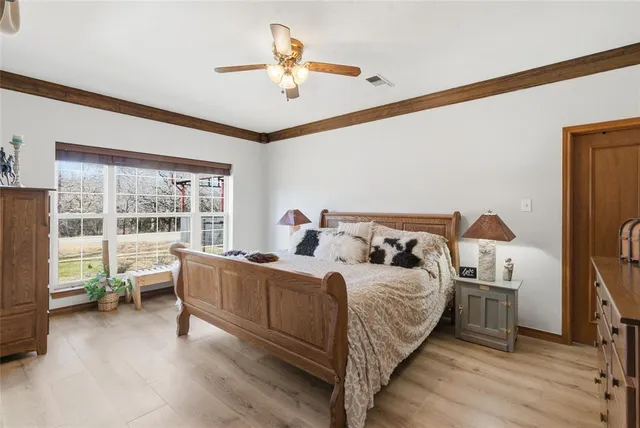 $1,350,000 | 4412 Holbrook Road, Springtown, TX 76082