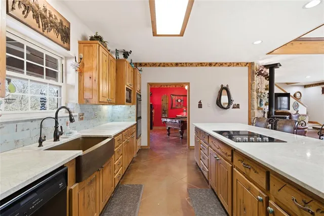 $1,350,000 | 4412 Holbrook Road, Springtown, TX 76082