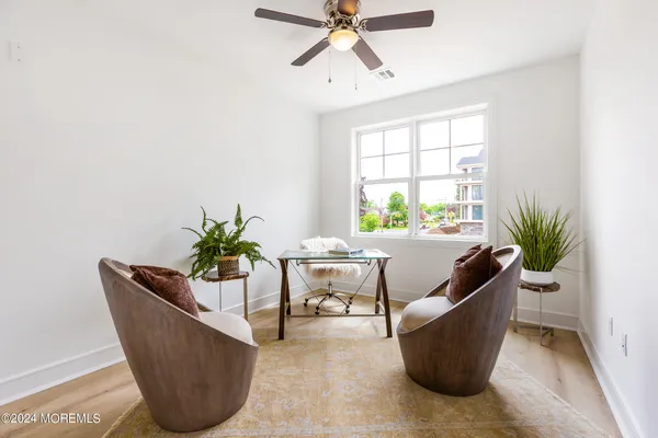 $4,000 | 298 Westwood Avenue, Unit 405, Long Branch, NJ 07740