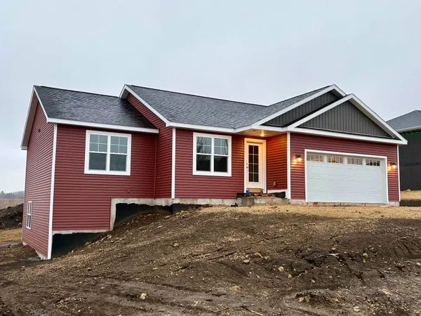 $388,111 | 309 Prairie Hills Drive, Dodgeville, WI 53533