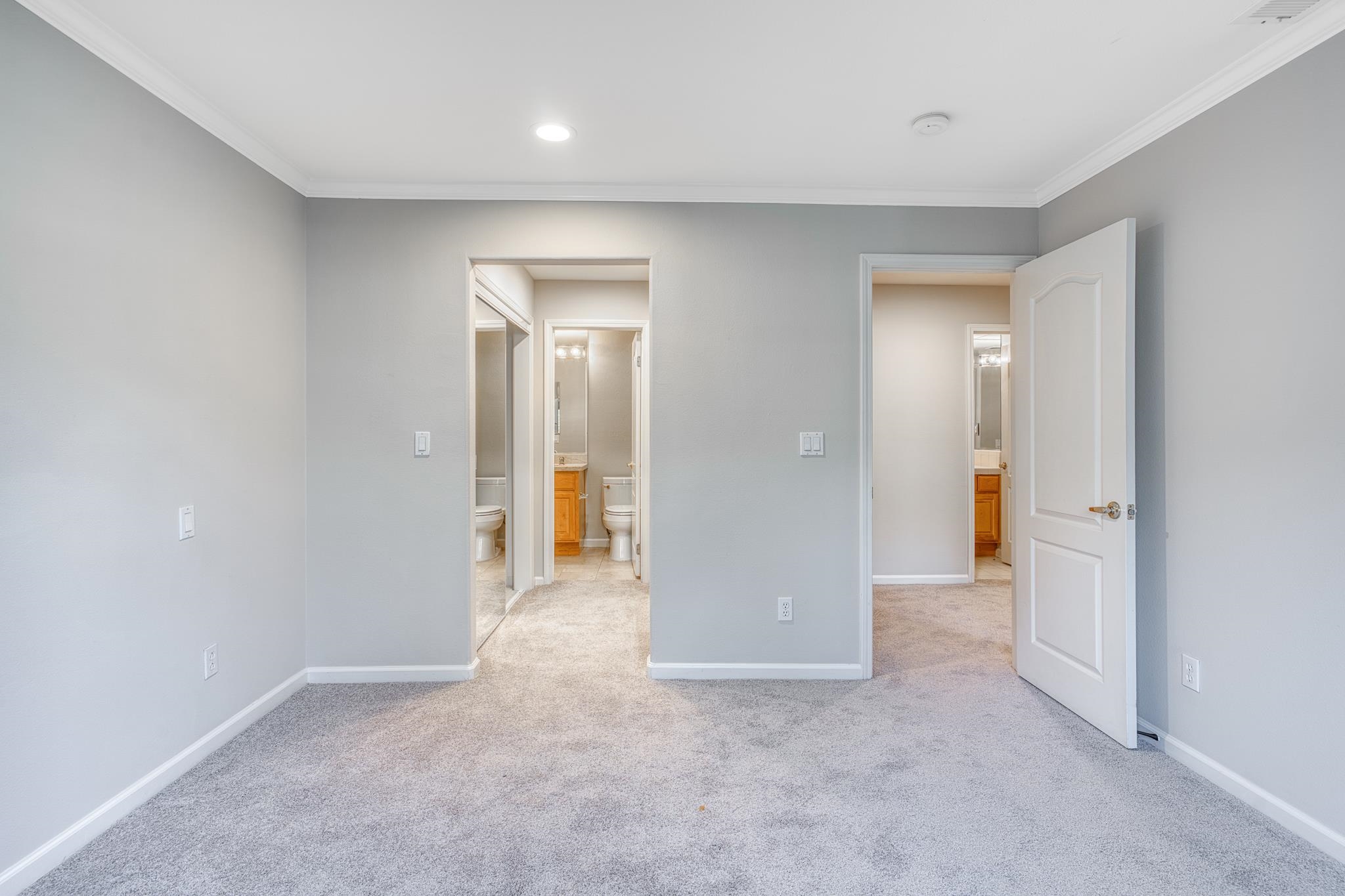 20 Willow Road, Unit 13 Menlo Park, CA 94025 - Photo 25 of 38