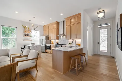 $589,000 | 1120 B 38th Avenue North, Nashville, TN 37209