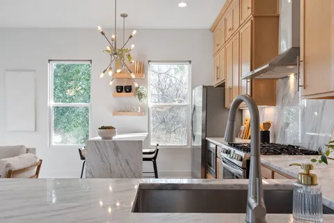 $589,000 | 1120 B 38th Avenue North, Nashville, TN 37209