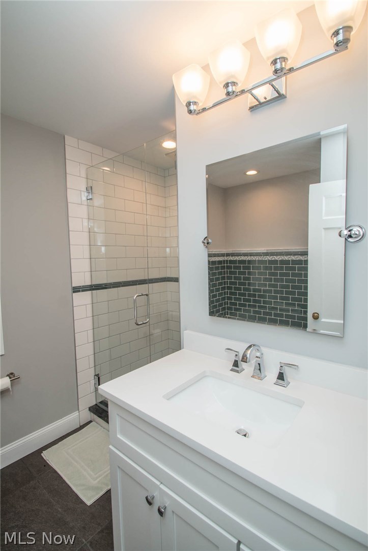 3873 Bethany Road Cleveland, OH 44118 - Photo 18 of 35