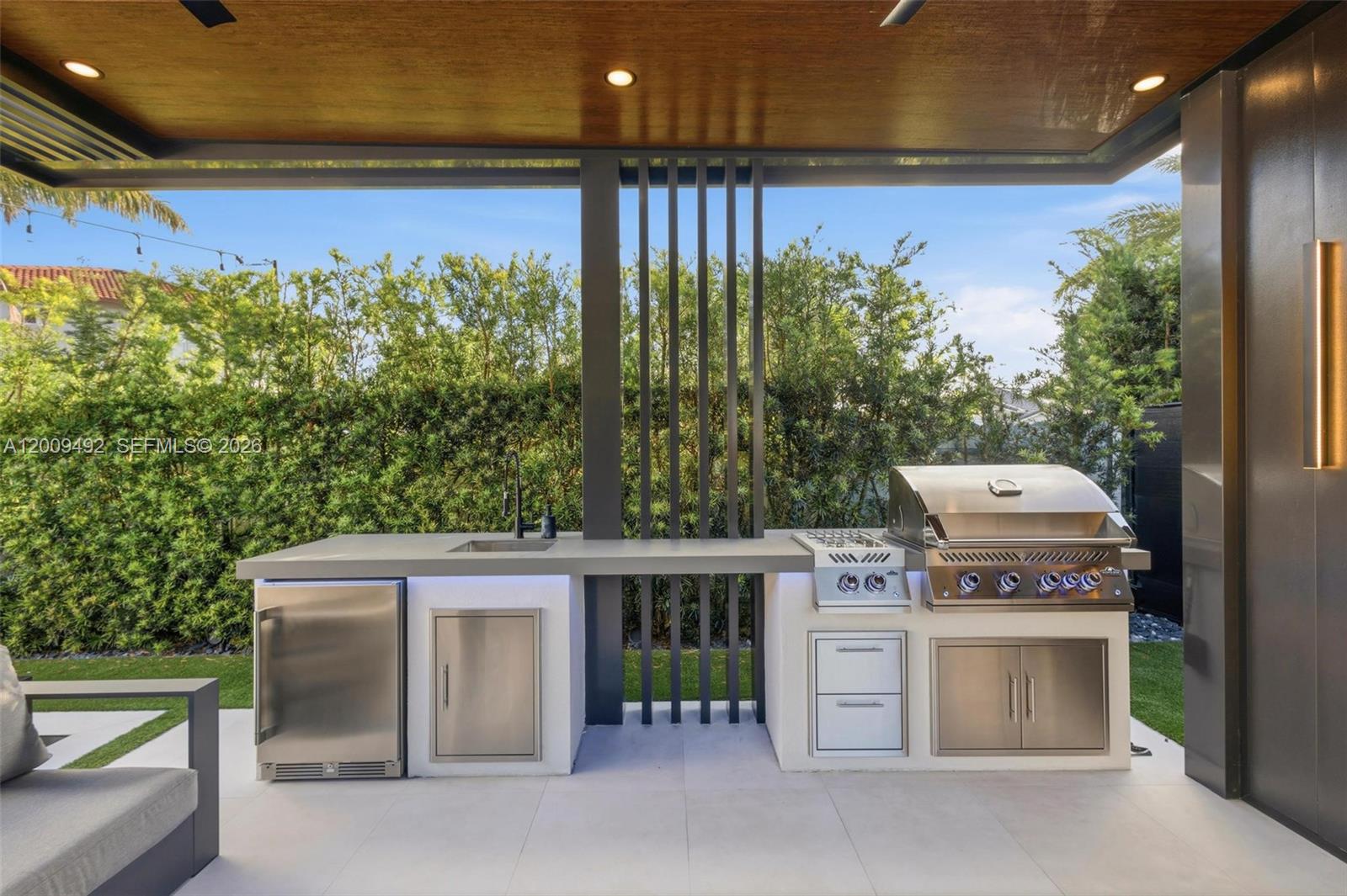 16314 Southwest 57th Street Miami, FL 33193 - Photo 33 of 42
