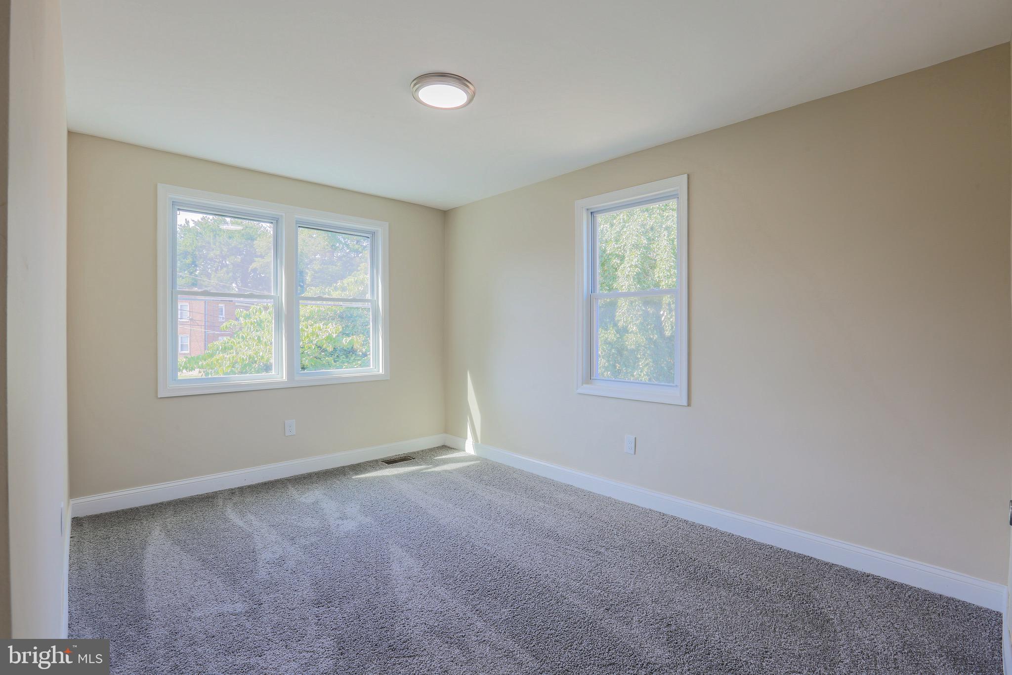 4219 Flowerton Road Baltimore, MD 21229 - Photo 15 of 30