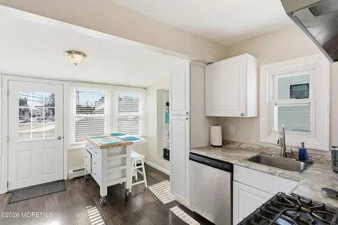 $379,000 | 1 Shore Pine Drive, Brick, NJ 08723