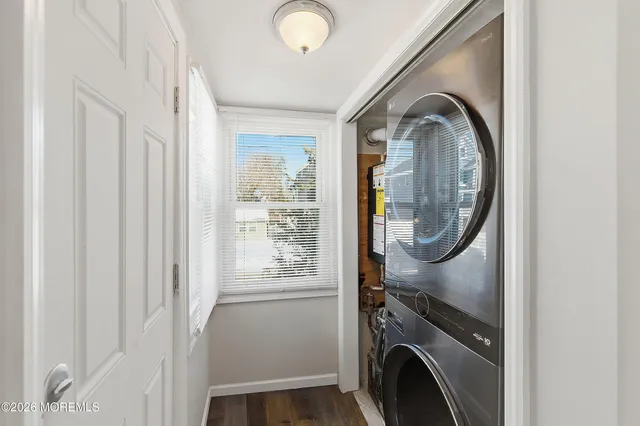 $379,000 | 1 Shore Pine Drive, Brick, NJ 08723