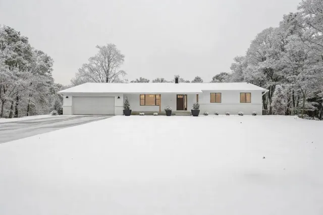 $609,000 | 4245 Johnson Road, Middleville, MI 49333