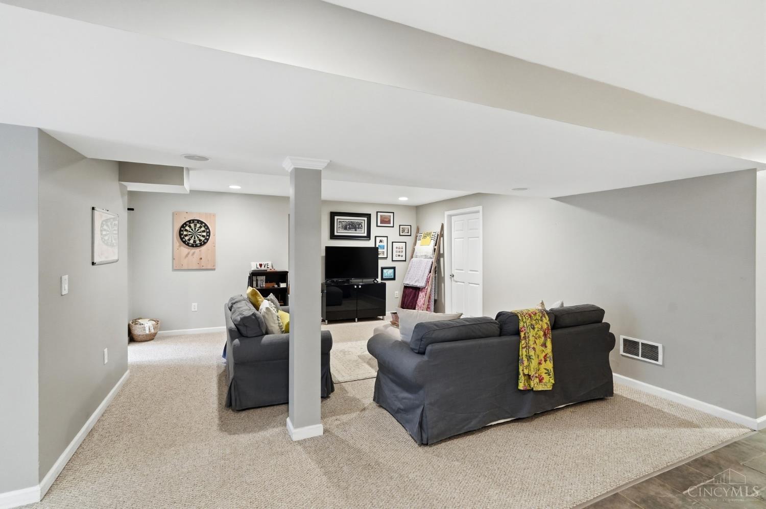 6809 Stewart Road Cincinnati, OH 45236 - Photo 30 of 48