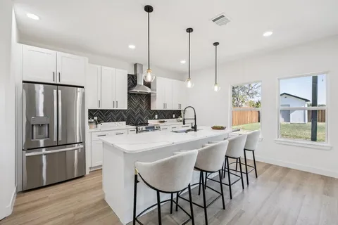 $599,000 | 2516 Sunridge Road, Carrollton, TX 75006