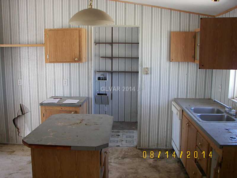 4420 West Flamingo Road Pahrump, NV 89048 - Photo 9 of 11 Property Photo. Kitchen