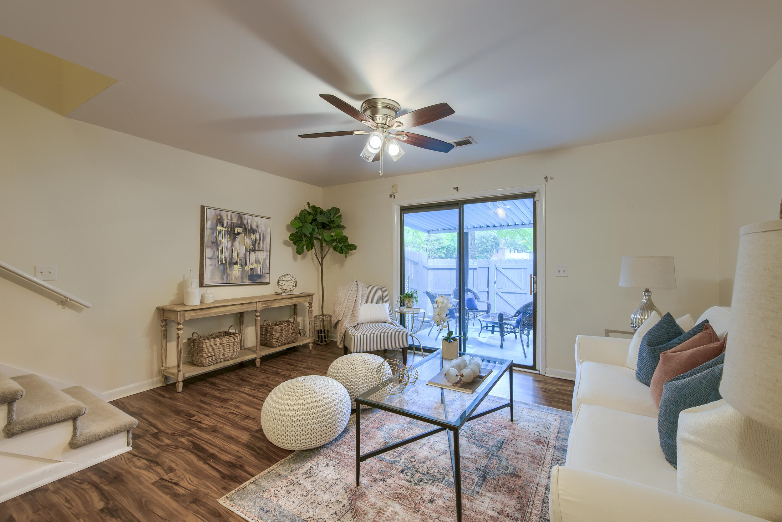 233 Heritage Circle Mount Pleasant, SC 29464 - Photo 3 of 47 DSC_4430-HDR(5)
