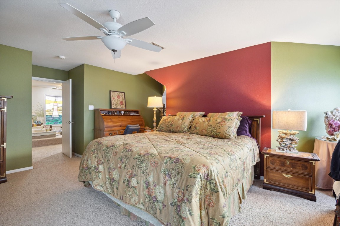 251 Isles End Road Tiki Island, TX 77554 - Photo 15 of 23 primary bed room