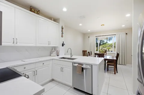$575,000 | 5616 Northwest 127th Terrace, Coral Springs, FL 33076