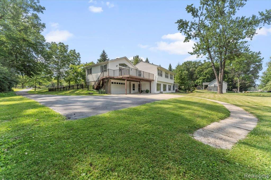 20859 Thorofare Road Grosse Ile, MI 48138 - Photo 41 of 53 Gallery Image 41