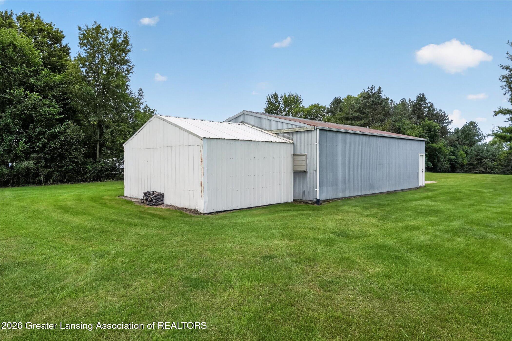 3384 North Michigan Road Dimondale, MI 48821 - Photo 44 of 72 46-3384-N-Michigan-Rd-Windowstill