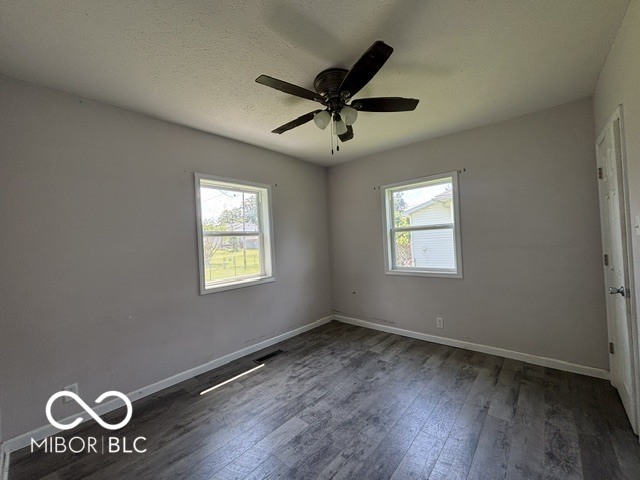 1320 South 5th Street Clinton, IN 47842 - Photo 7 of 25